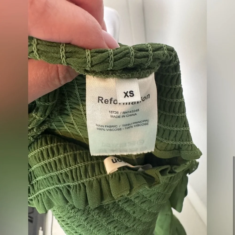 Reformation Pinto Smocked Top in Moss/ XSMALL-SMALL